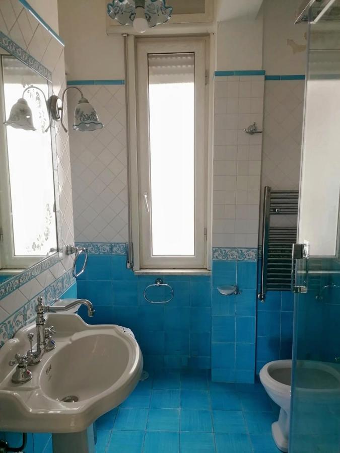 La Casa Di Rosa Apartment Sorrento Luaran gambar