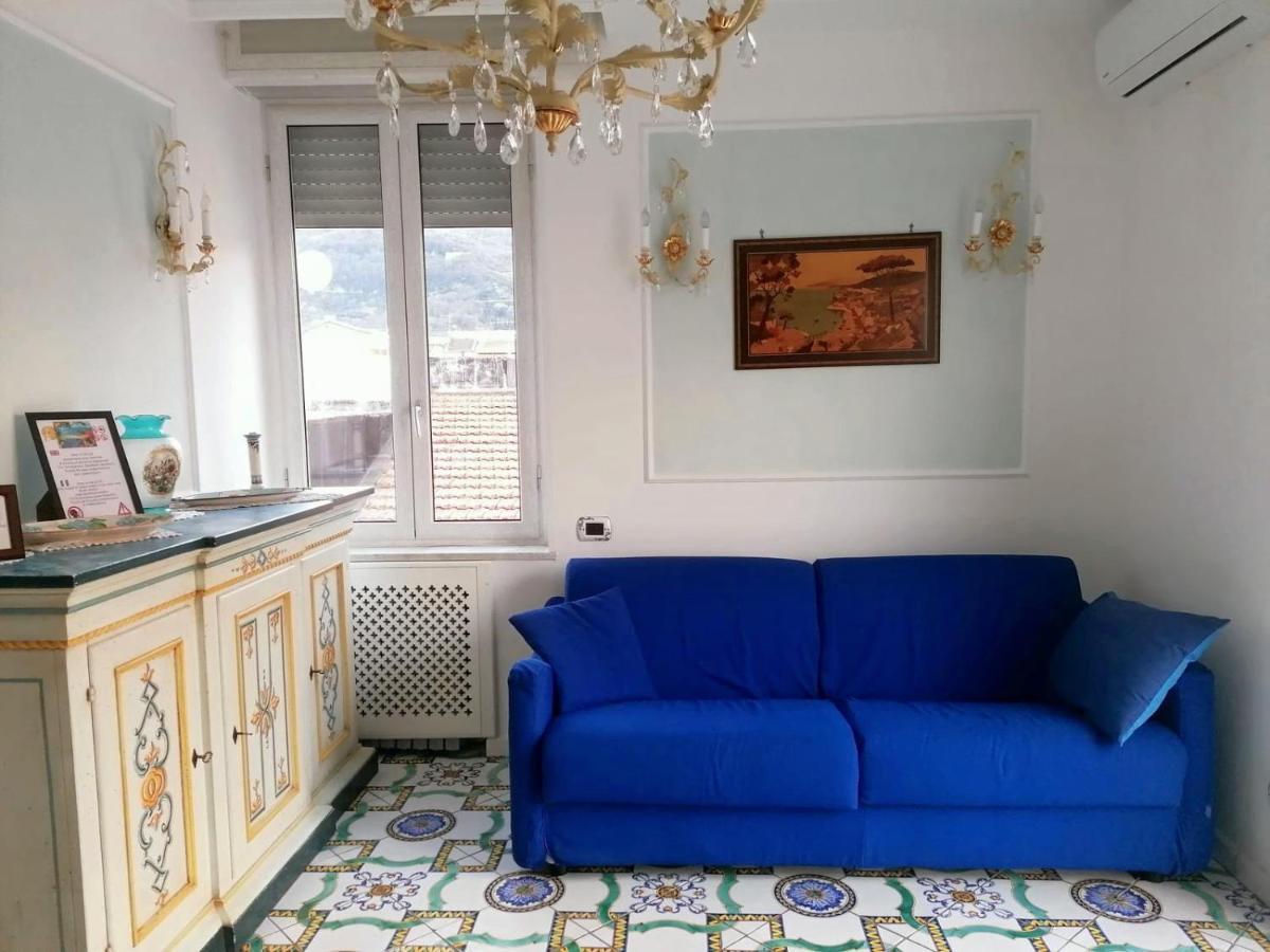 La Casa Di Rosa Apartment Sorrento Luaran gambar